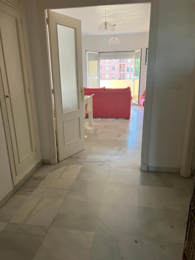Piso De 3 Dormitorios Con Garaje Jerez de la Frontera Buitenkant foto