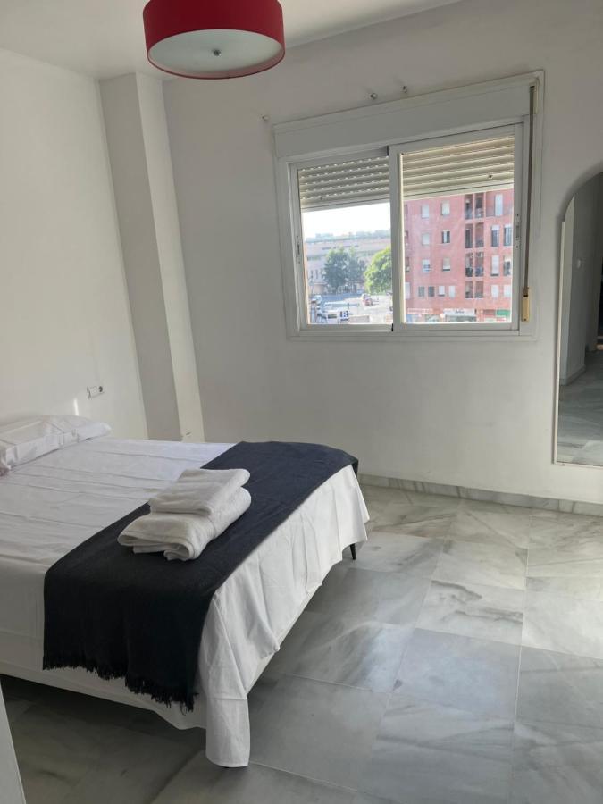 Piso De 3 Dormitorios Con Garaje Jerez de la Frontera Buitenkant foto