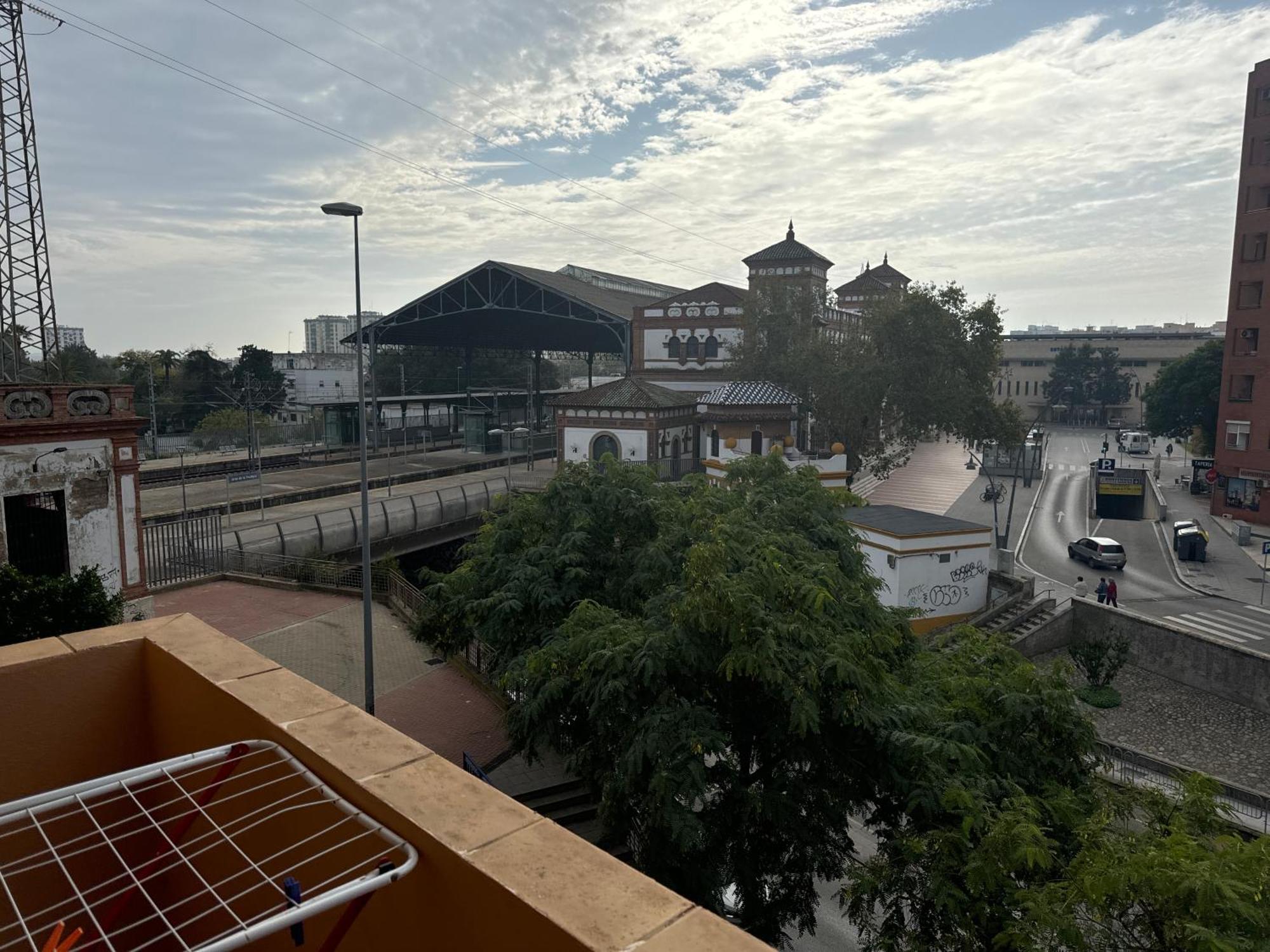 Piso De 3 Dormitorios Con Garaje Jerez de la Frontera Buitenkant foto