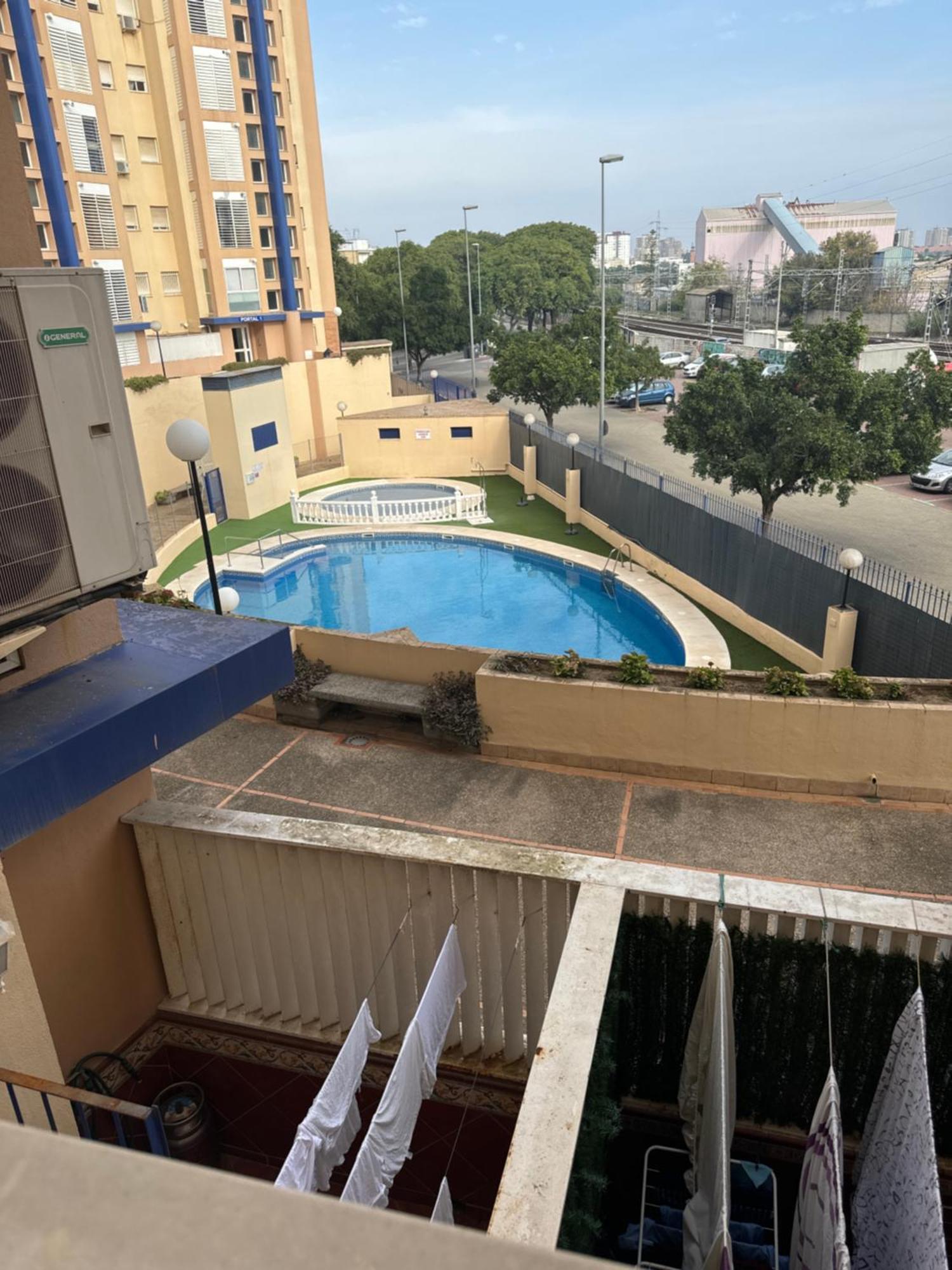 Piso De 3 Dormitorios Con Garaje Jerez de la Frontera Buitenkant foto